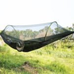 Bærbar utendørs camping fullautomatisk nylon fallskjermhammock med myggnett, størrelse: 250 x 120 cm (kamuflasje)
