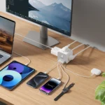 Baseus PowerCombo 7 i 1 Strømfordeler Kubus, 3 AC + 3 x USB-A + 1 x USB-C 20W 1,5 m - hvit