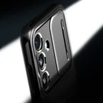 Spigen Optik Armor-deksel for Samsung Galaxy S24 - Svart