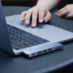 Ugreen multifunksjonell HUB 2x USB Type C til 3x USB 3.0 / TF / SD / USB Type C for MacBook Pro / Air grå (CM251 60560)